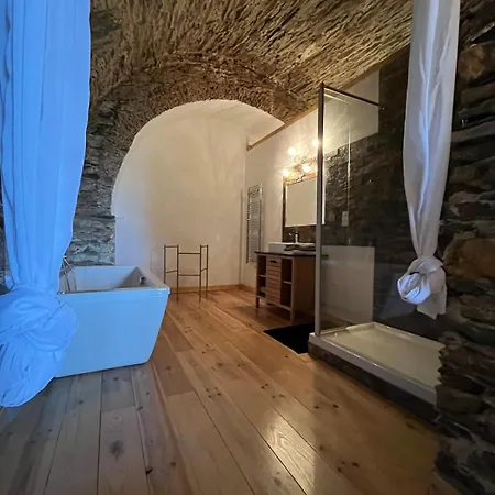 شقة Domaine Santa Petronilla 